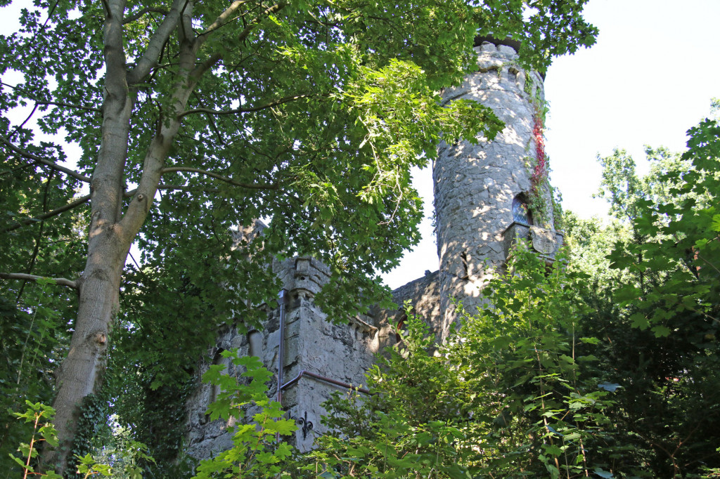 Hamburg Poppenbuettel Burg Hennberg